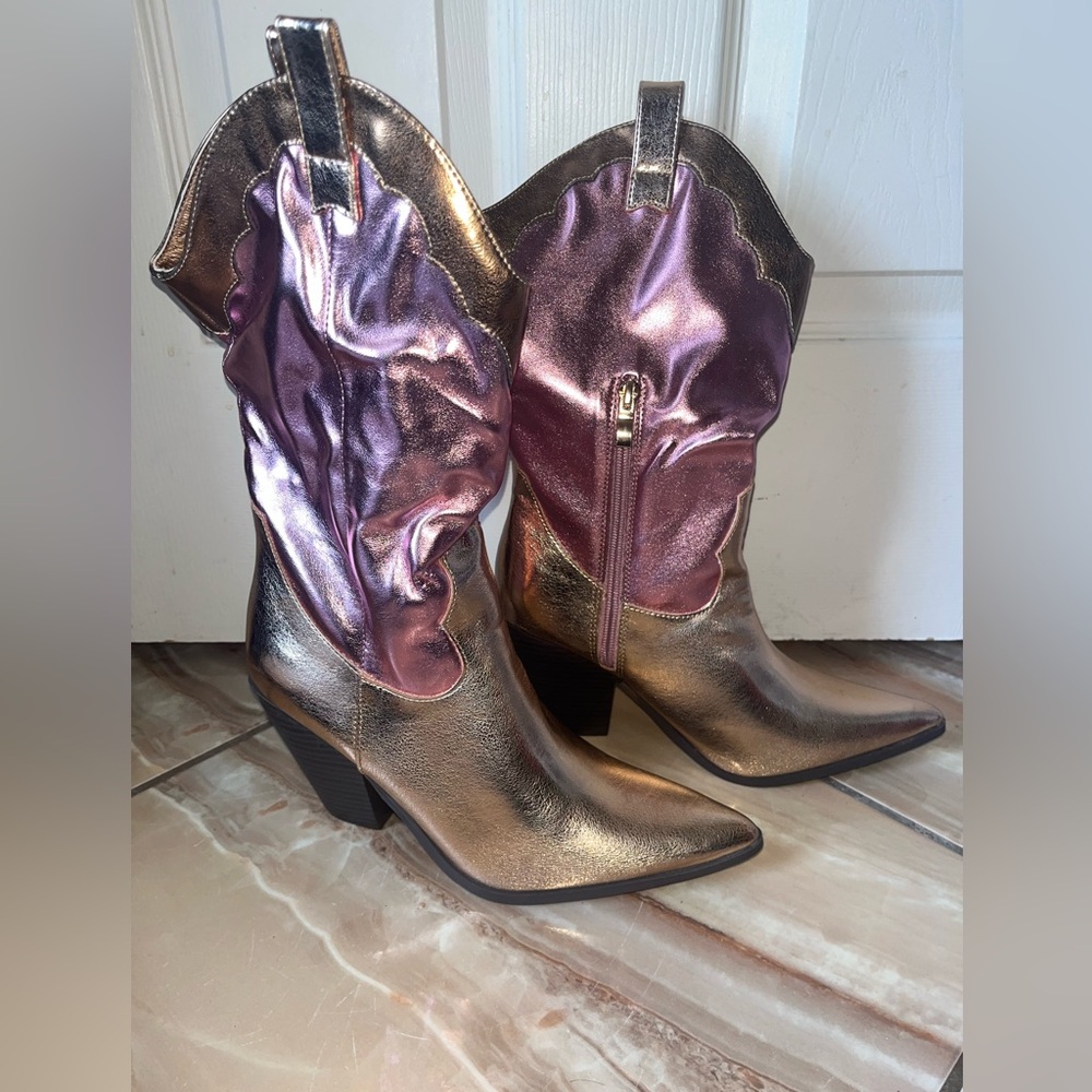 Metallic Cow Girl boots